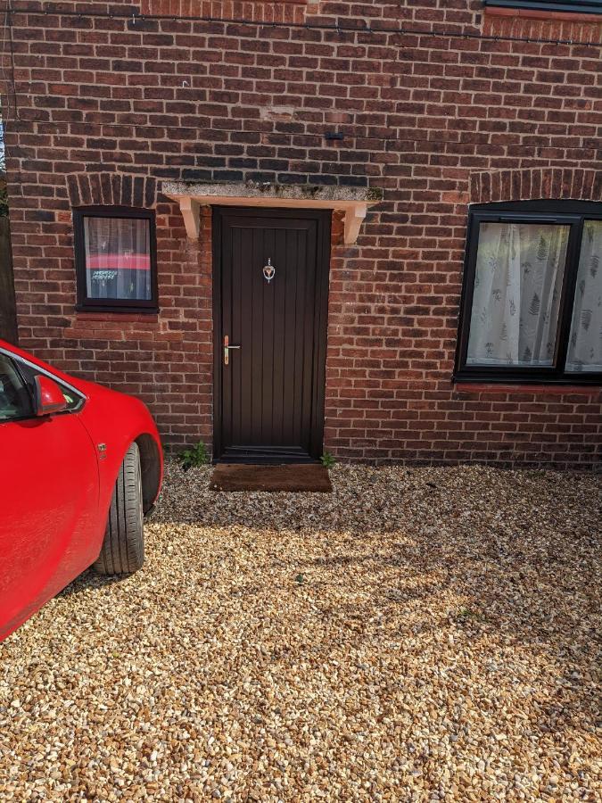 Southsea Vila Coedpoeth Exterior foto